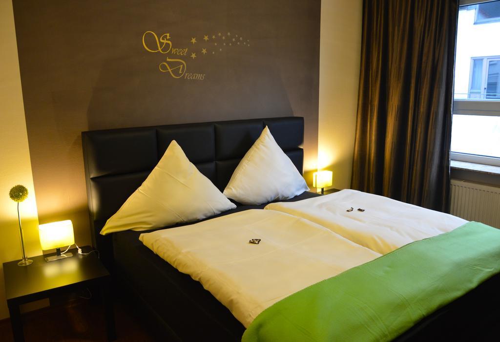 Hotel Haus Krone Bexbach Номер фото