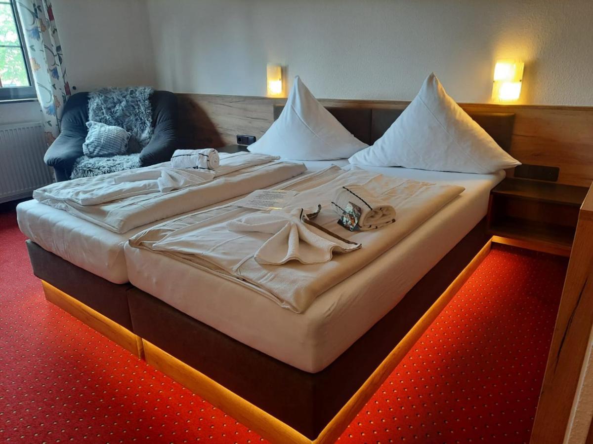 Hotel Haus Krone Bexbach Экстерьер фото