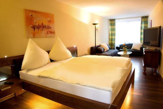 Hotel Haus Krone Bexbach Номер фото